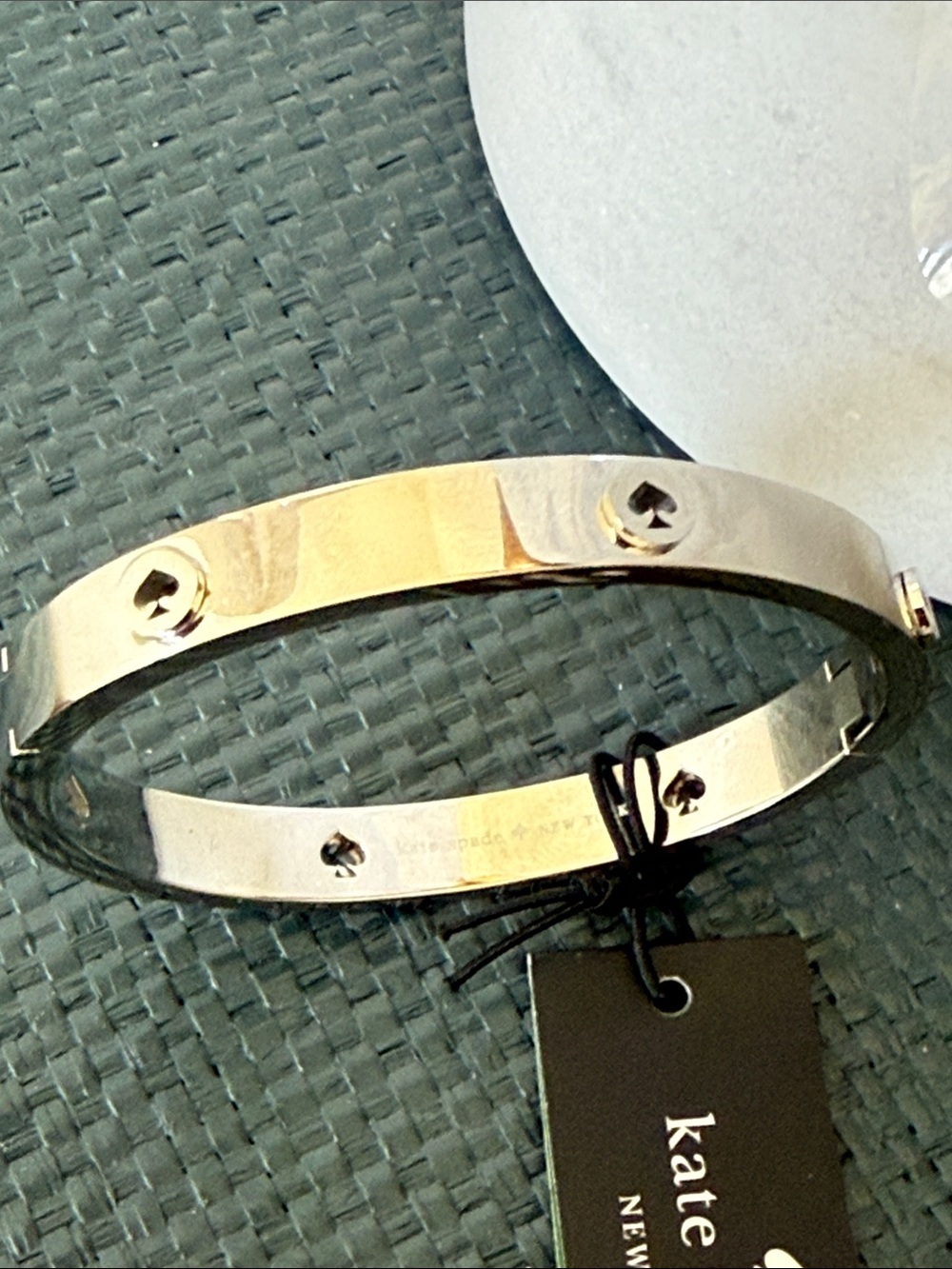 Kate Spade Silver Hinged Bangle Bracelet - Picture 1 of 3